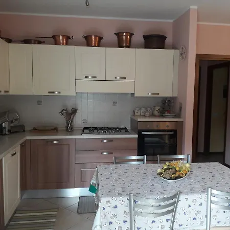 Apartment Paradiso Casa Vacanze *
